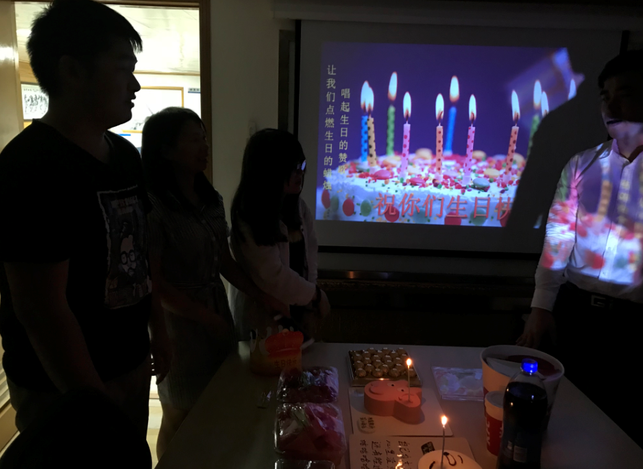 康力佳与你共成长丨公司Q2生日会——奋斗的青春最美丽!